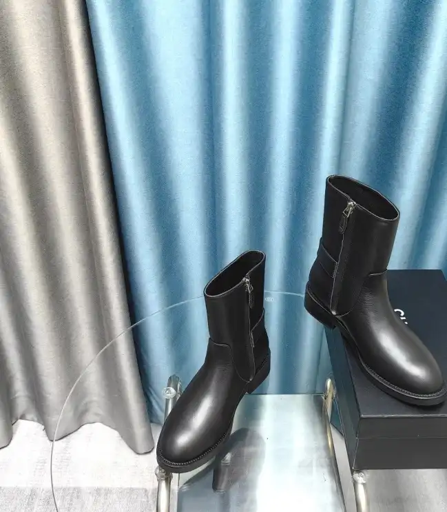 hype Chanel Boots