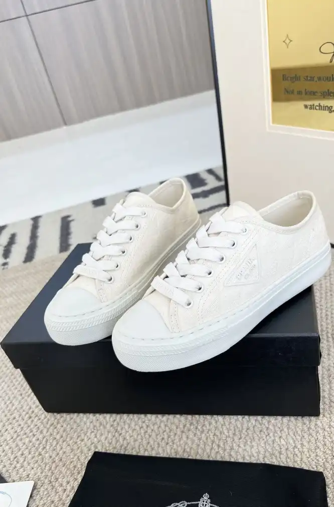 hype Prada Casual Shoes