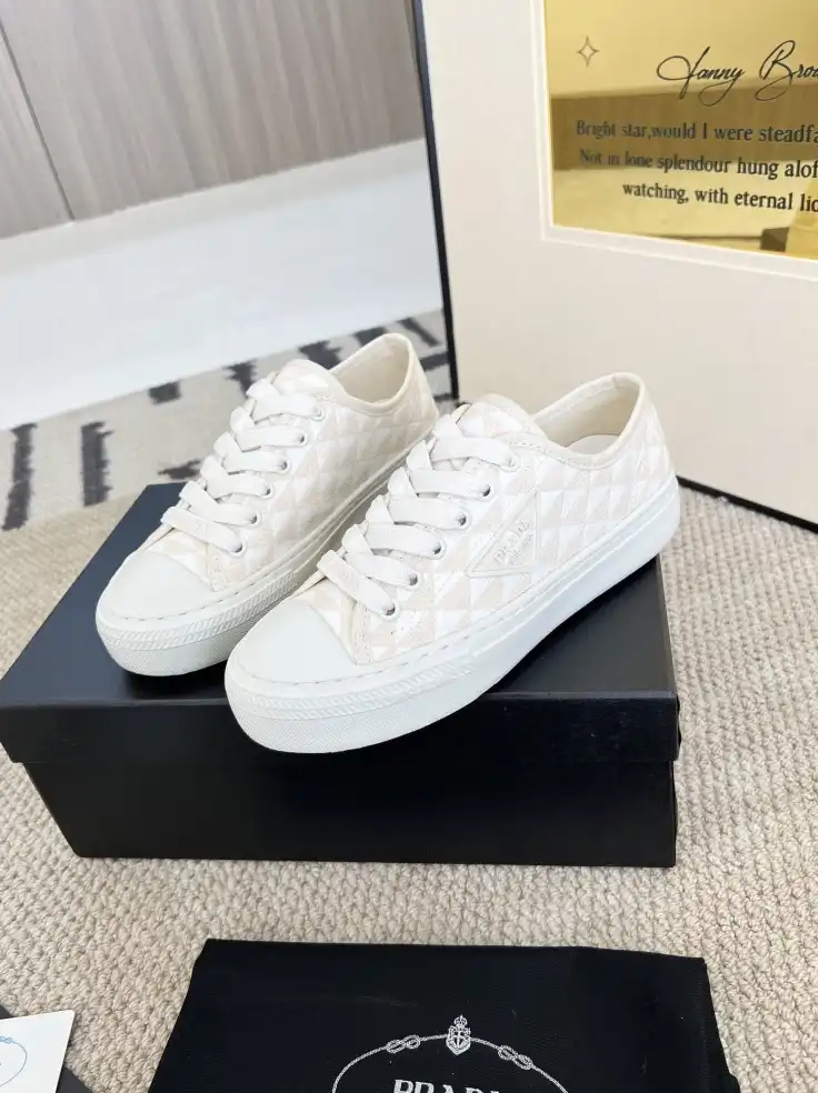 hype Prada Casual Shoes