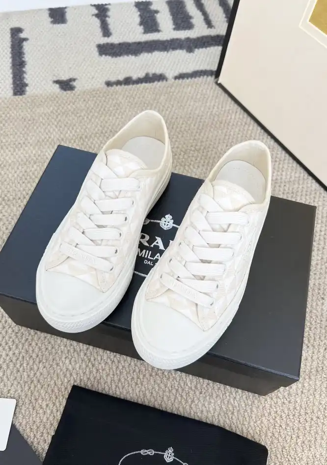 hype Prada Casual Shoes