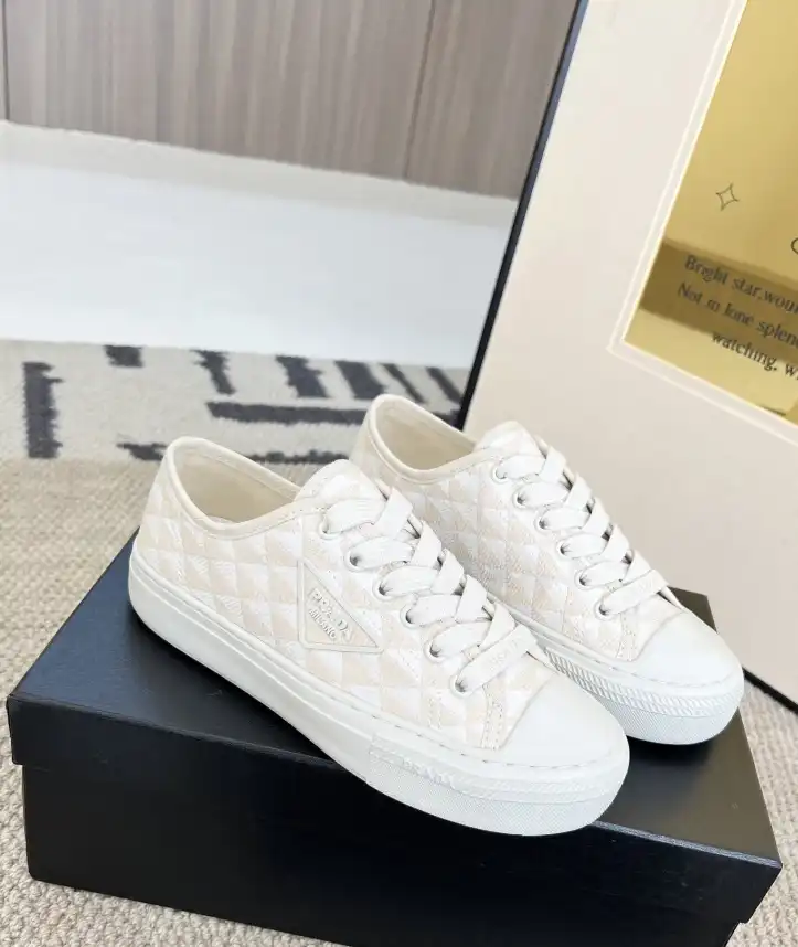 hype Prada Casual Shoes