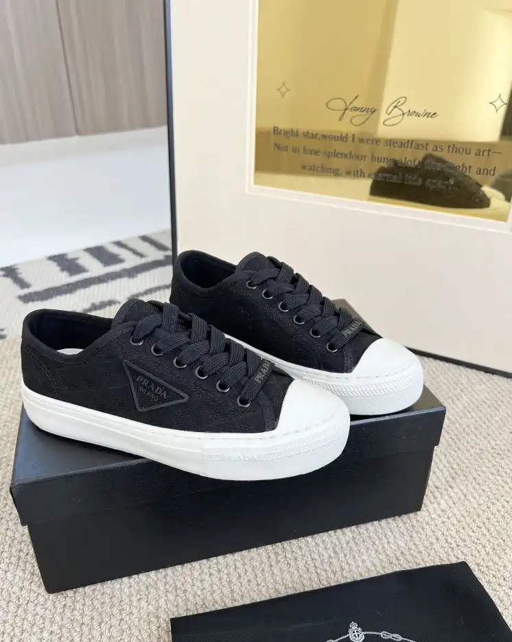 hype Prada Casual Shoes