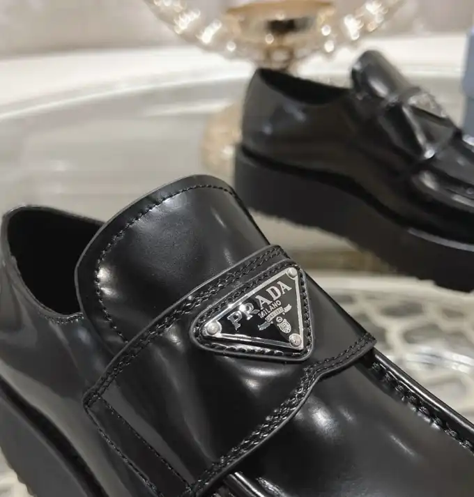 hype Prada Leather Shoes