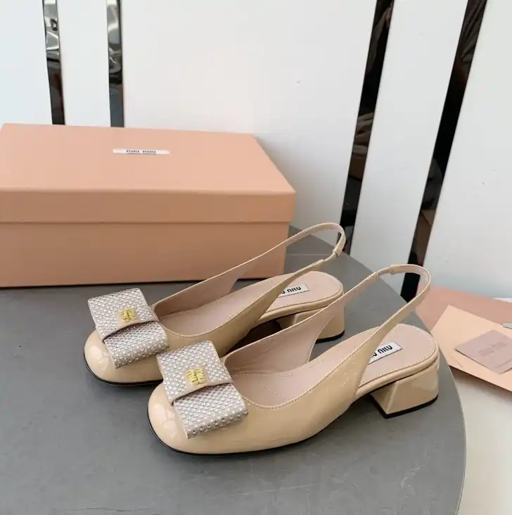 hype Miu Miu Sandals