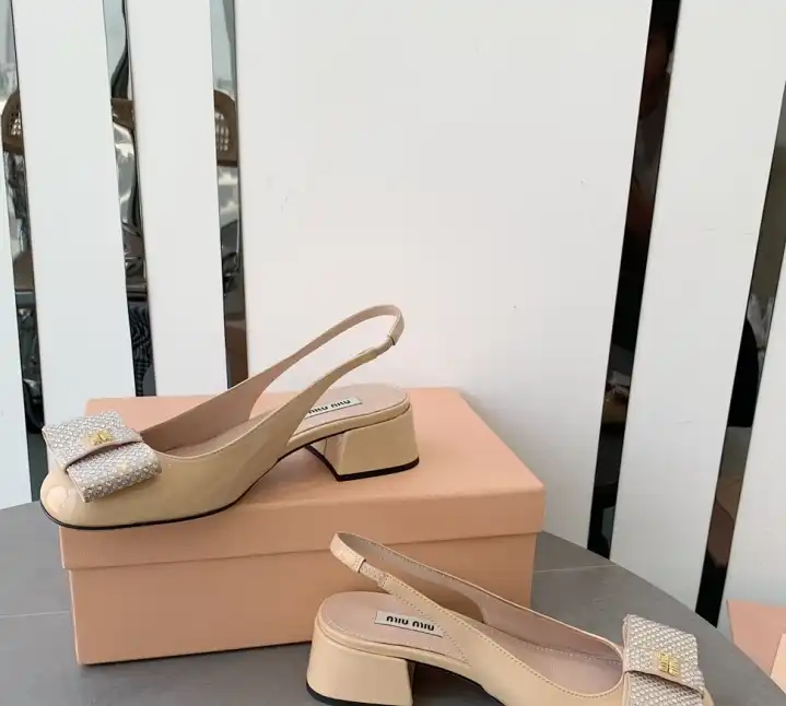 hype Miu Miu Sandals