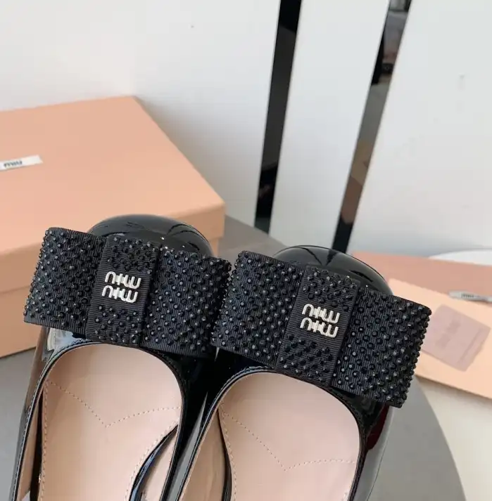 hype Miu Miu Sandals