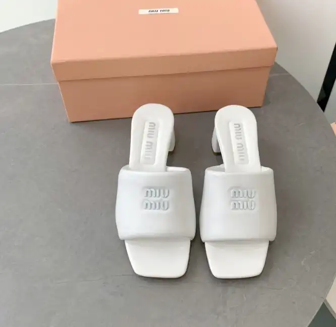 hype Miu Miu Slippers