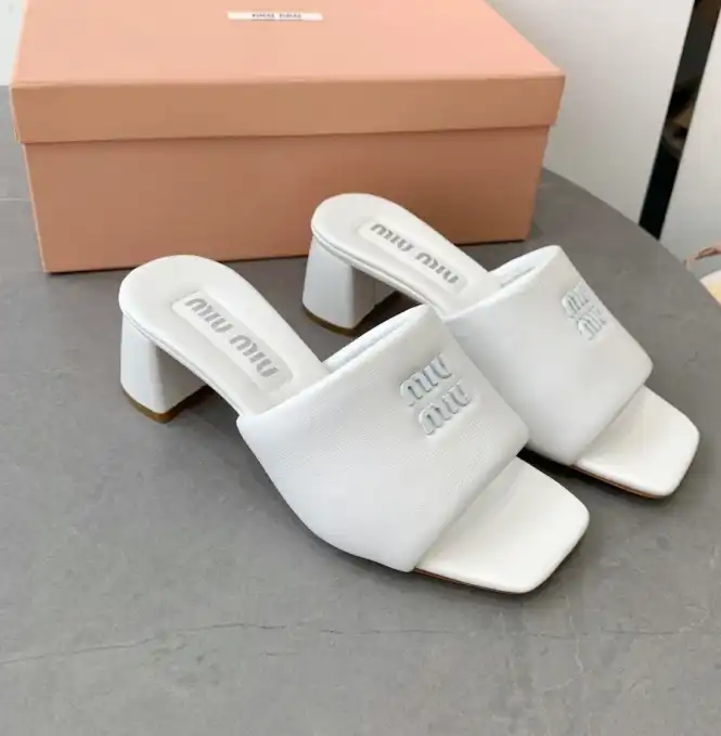 hype Miu Miu Slippers