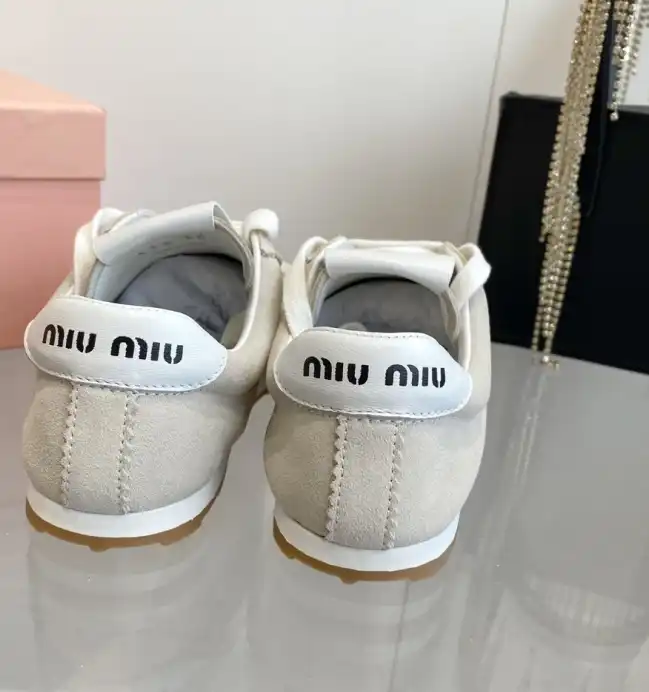 hype Miu Miu Casual Shoes