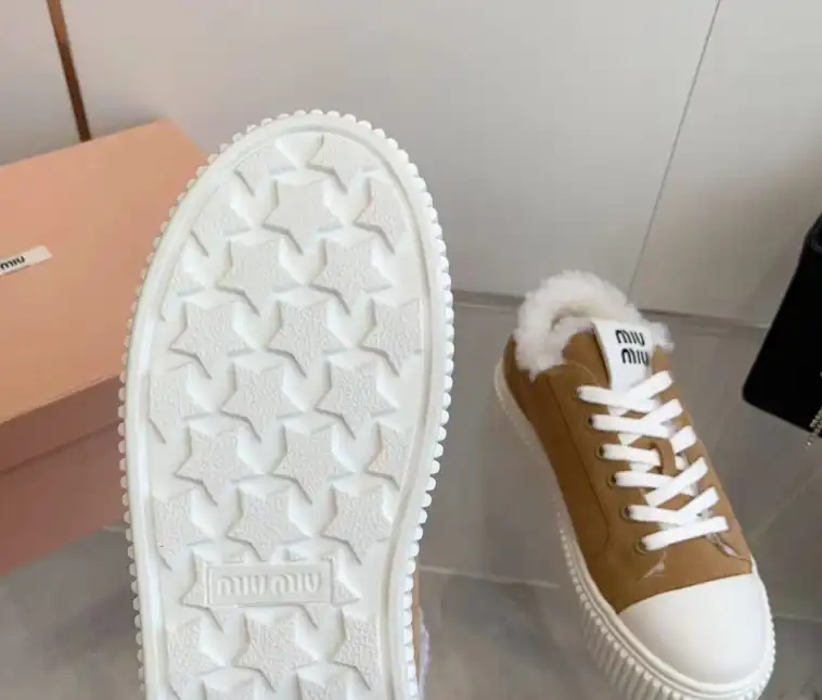 hype Miu Miu Casual Shoes