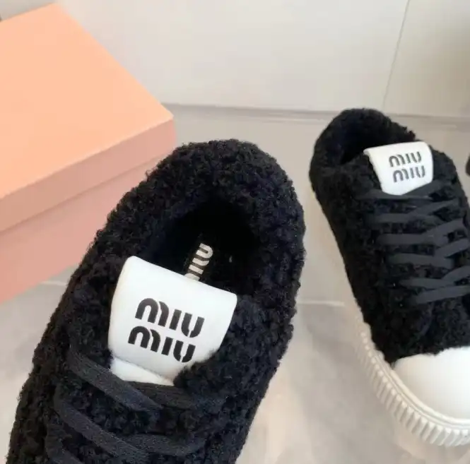 hype Miu Miu Casual Shoes