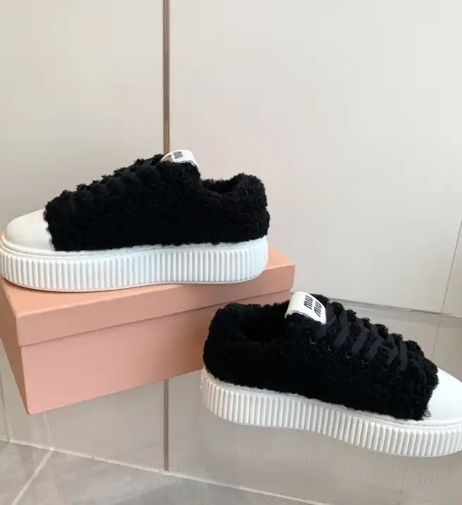 hype Miu Miu Casual Shoes