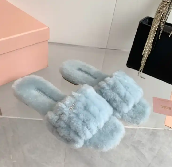 hype Miu Miu Slippers