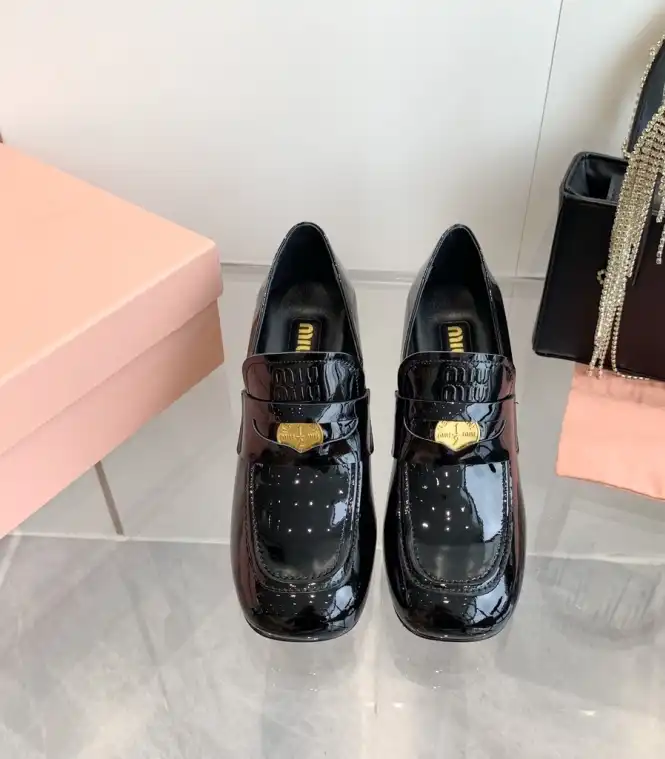 hype Miu Miu Leather Shoes