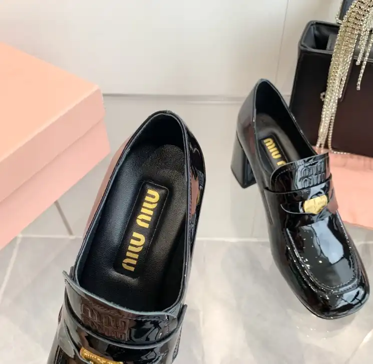 hype Miu Miu Leather Shoes