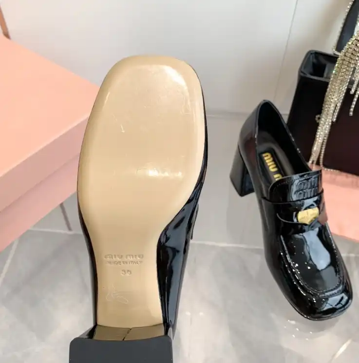 hype Miu Miu Leather Shoes