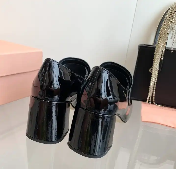 hype Miu Miu Leather Shoes