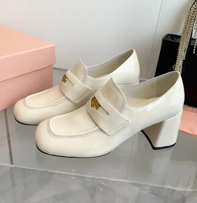 hype Miu Miu Leather Shoes