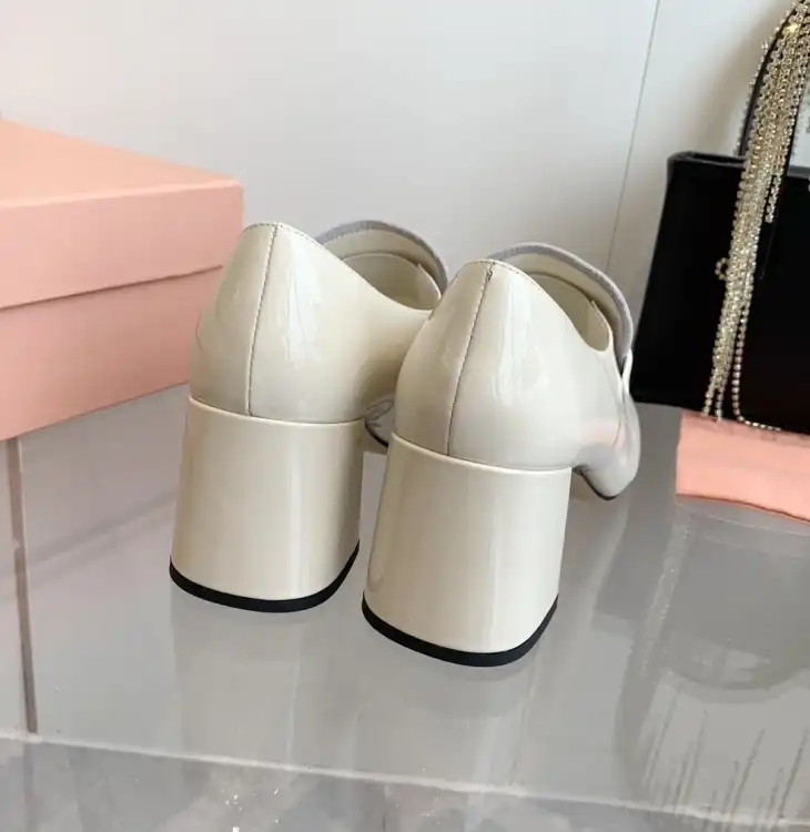 hype Miu Miu Leather Shoes