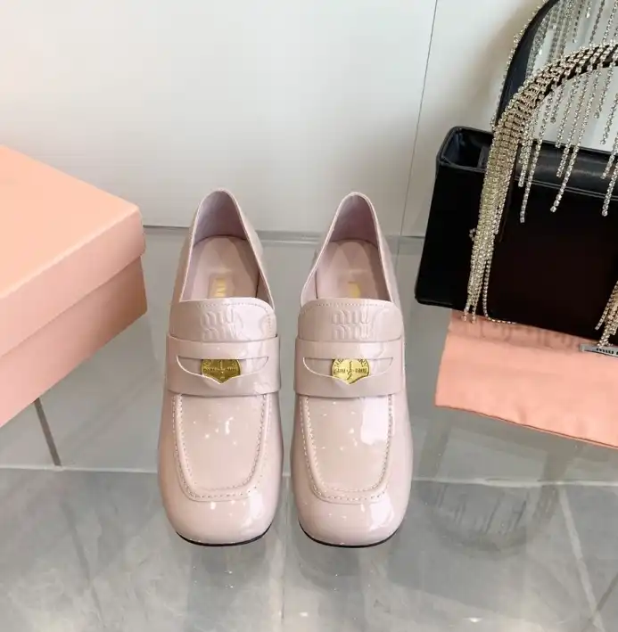 hype Miu Miu Leather Shoes