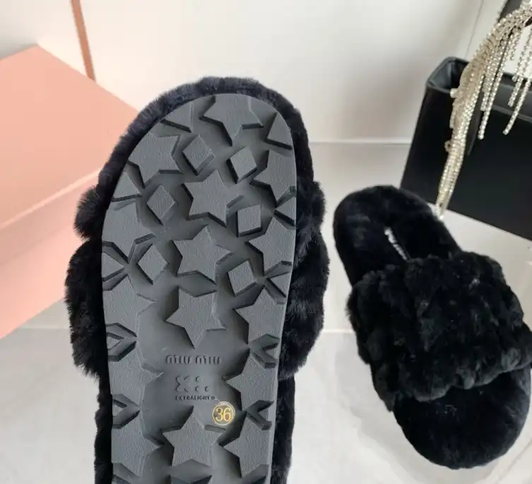 hype Miu Miu Slippers