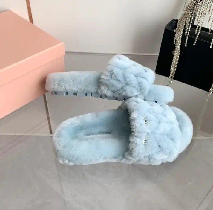 hype Miu Miu Slippers