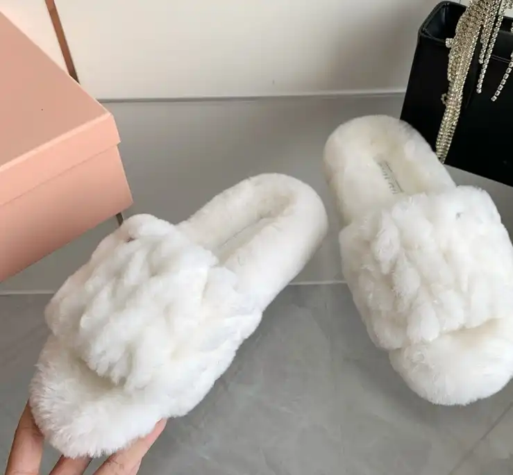 hype Miu Miu Slippers