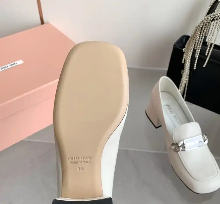 hype Miu Miu Leather Shoes