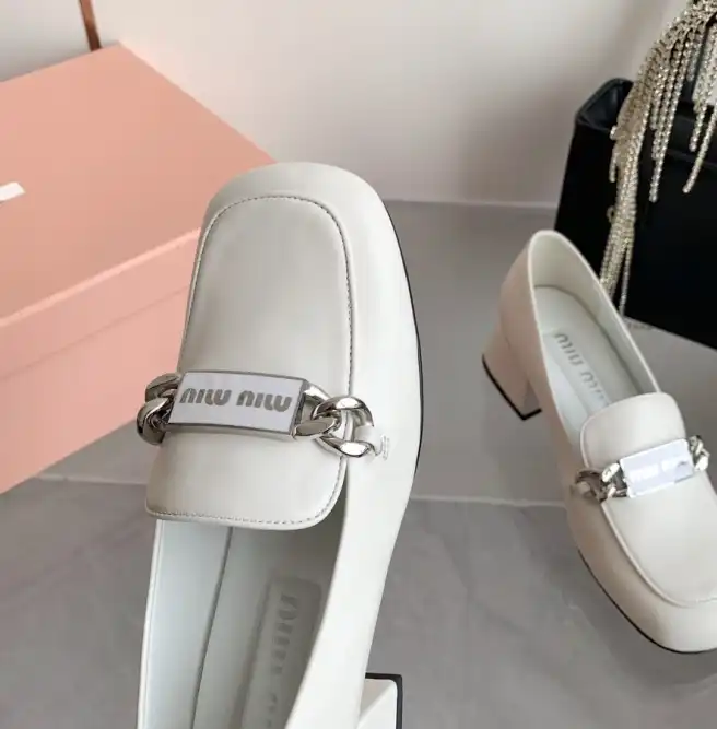 hype Miu Miu Leather Shoes