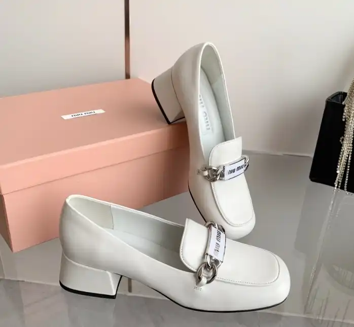 hype Miu Miu Leather Shoes