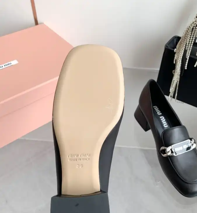 hype Miu Miu Leather Shoes