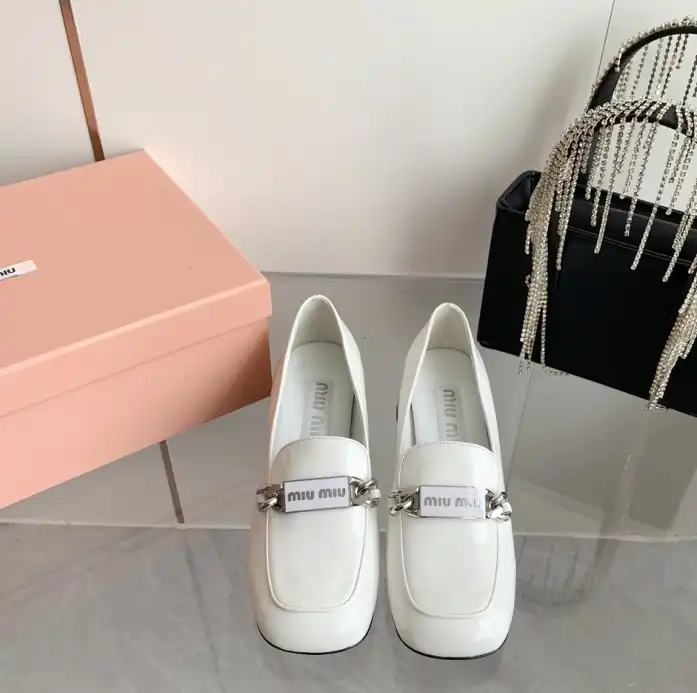 hype Miu Miu Leather Shoes