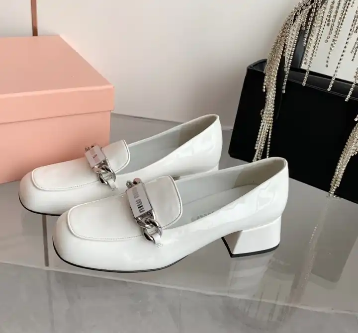 hype Miu Miu Leather Shoes