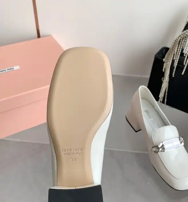 hype Miu Miu Leather Shoes