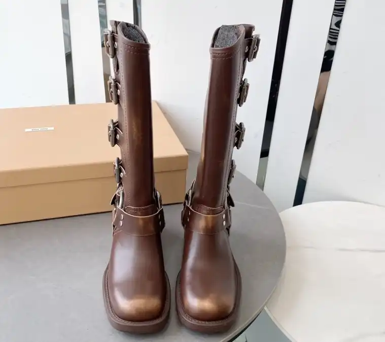 hype Miu Miu Boots