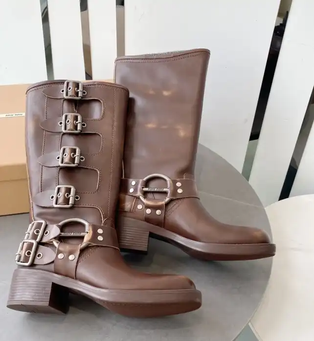 hype Miu Miu Boots