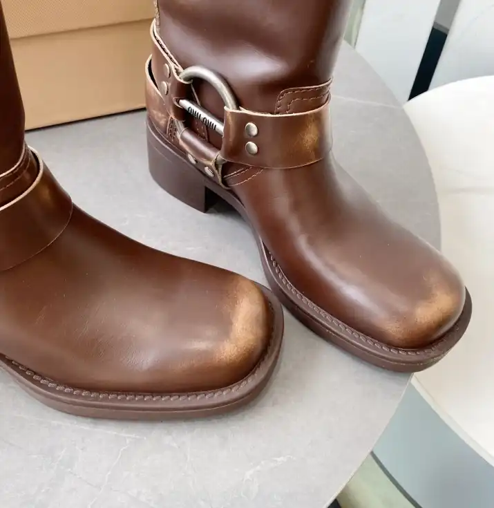 hype Miu Miu Boots