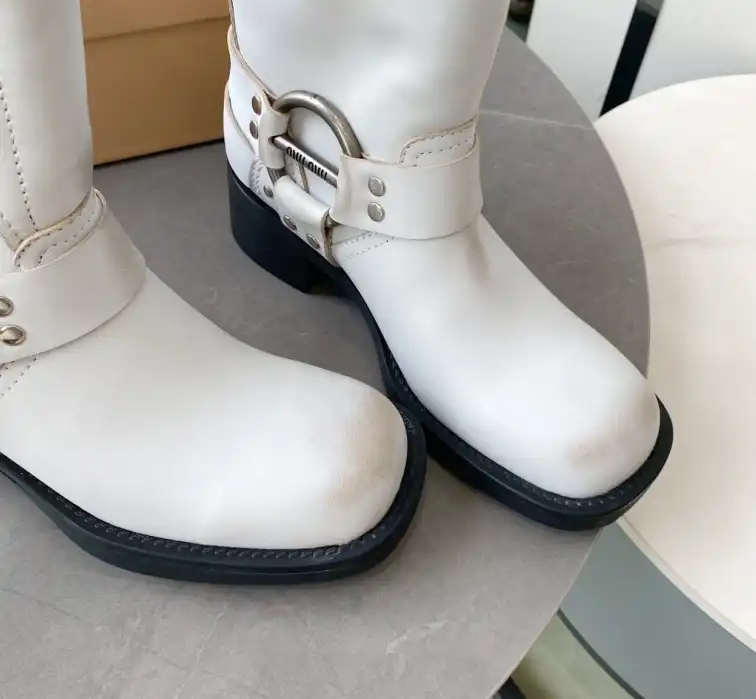 hype Miu Miu Boots