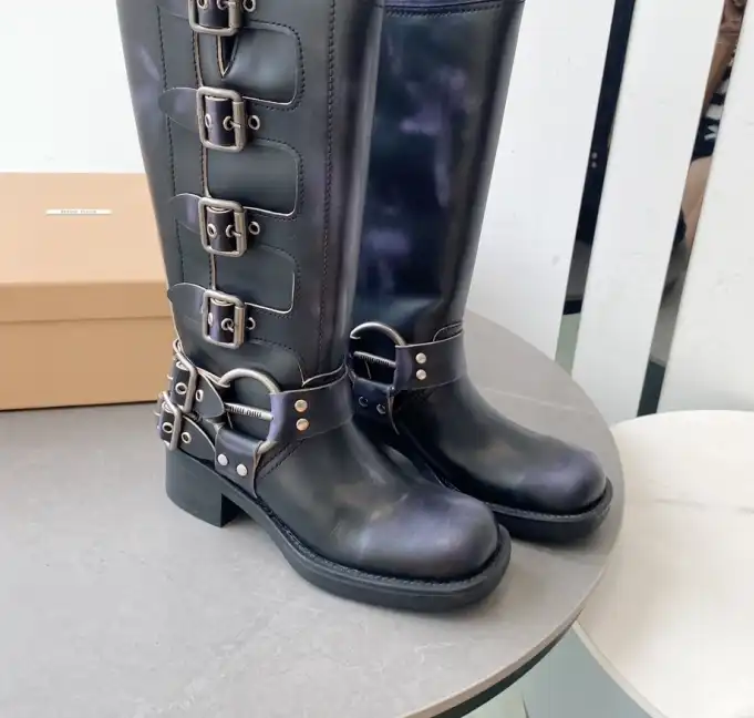 hype Miu Miu Boots