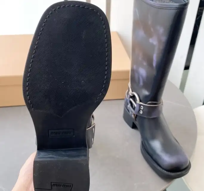 hype Miu Miu Boots