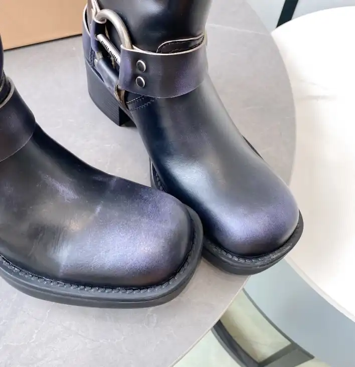 hype Miu Miu Boots