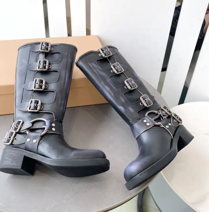 hype Miu Miu Boots