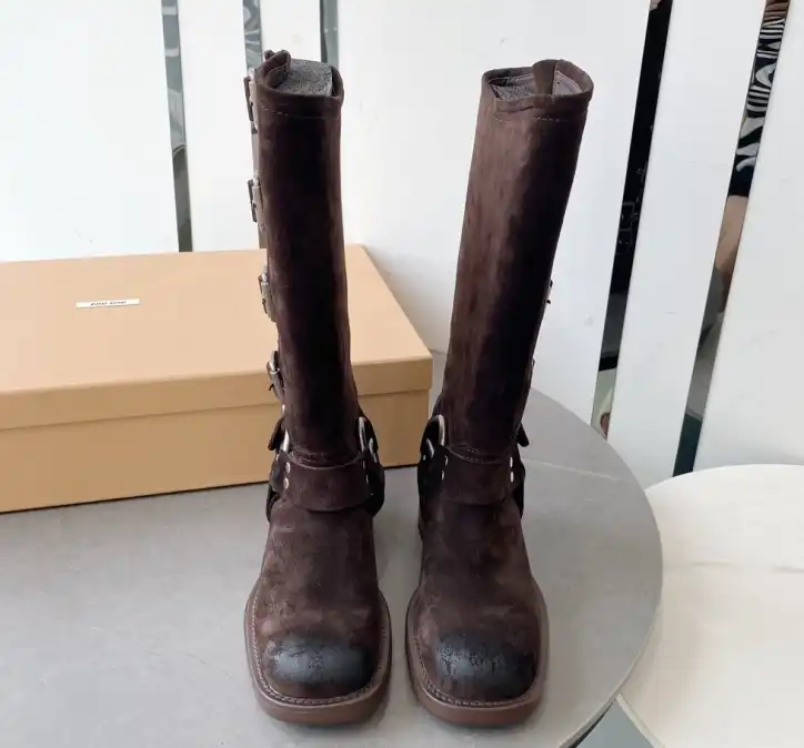 hype Miu Miu Boots