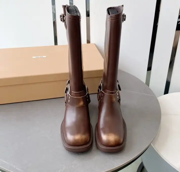 hype Miu Miu Boots