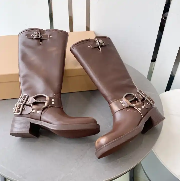 hype Miu Miu Boots