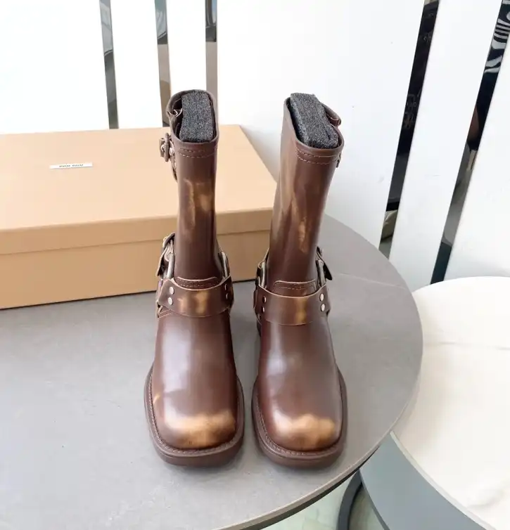 hype Miu Miu Boots