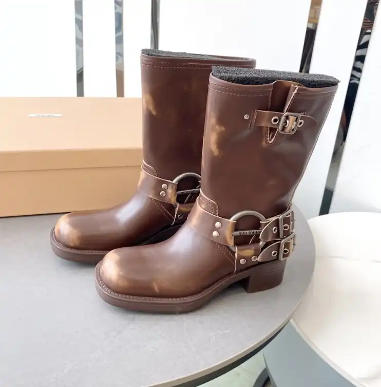 hype Miu Miu Boots