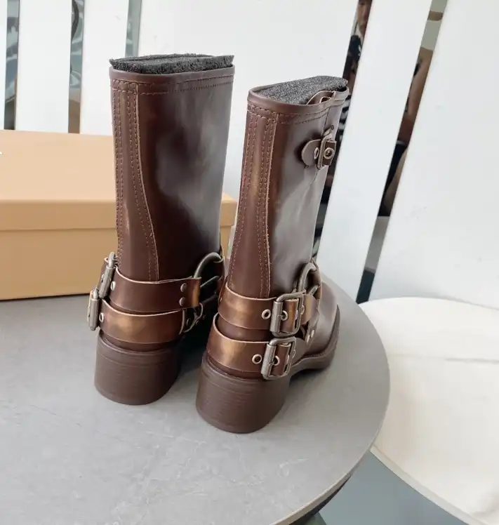 hype Miu Miu Boots