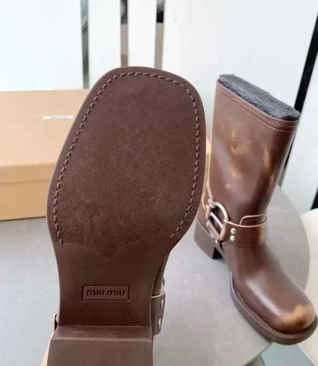 hype Miu Miu Boots