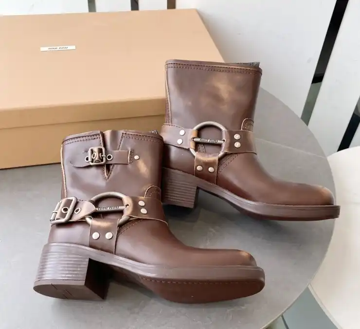 hype Miu Miu Boots